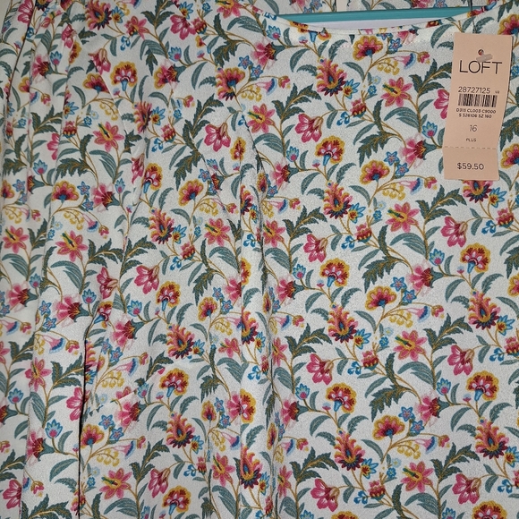 LOFT Multicolor Floral Blouse - Picture 4 of 8